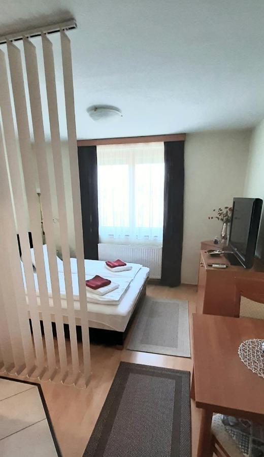 Ekko Apartman Apartment Hegyko Luaran gambar